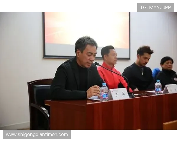 赛后复盘：杭州羽毛球队与西安羽毛球队的战术意识与表现分析